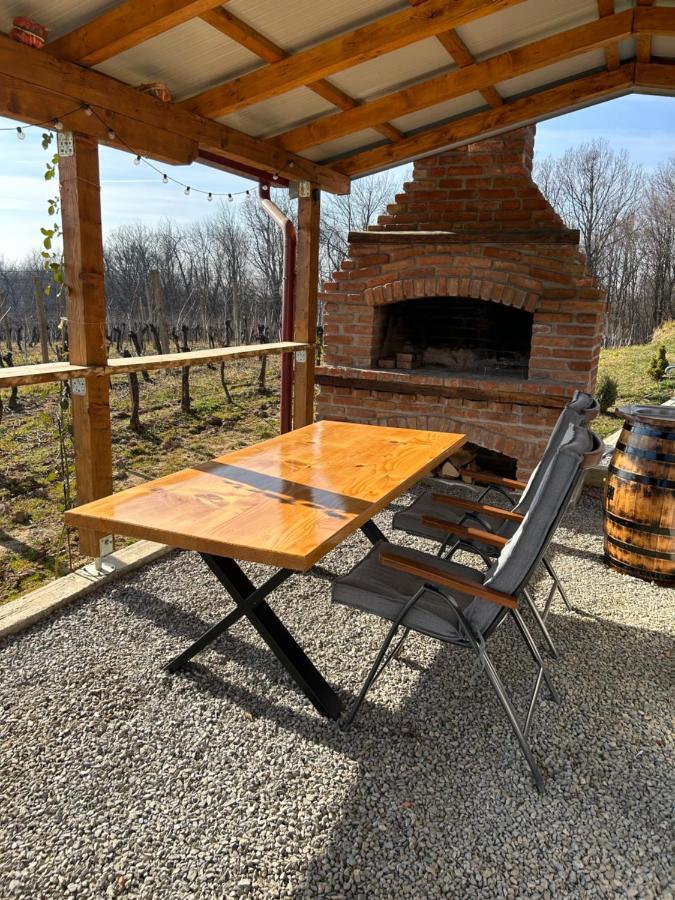 Villa Kuca Za Odmor Baron à Kutjevo Extérieur photo